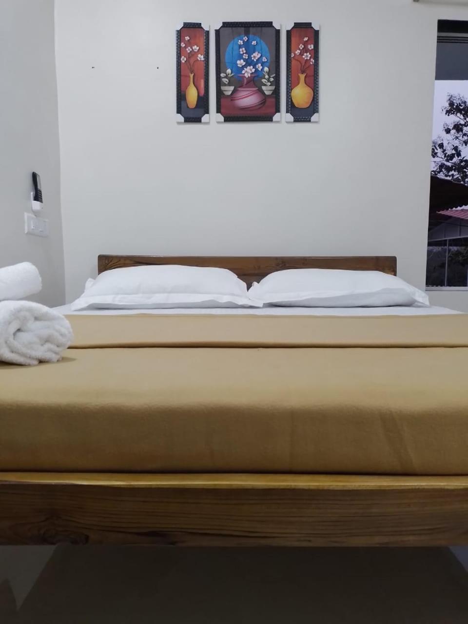 Mohor Retreat Hotell Alībāg Rum bild